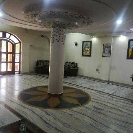 Hotel Madhav Palace Jaipur Ngoại thất bức ảnh